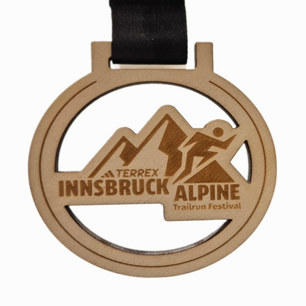 Innsbruck Alpine 110 km Marathon Medaille