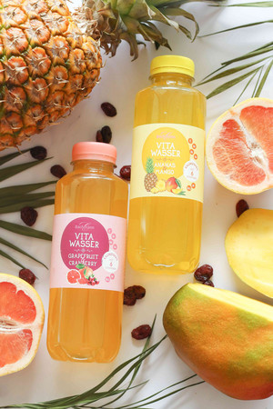 Unsere Vita Wasser: Ananas & Mango und Grapefruit & Cranberry