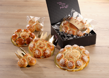 Dreikönigskuchen (Epiphany Cake)