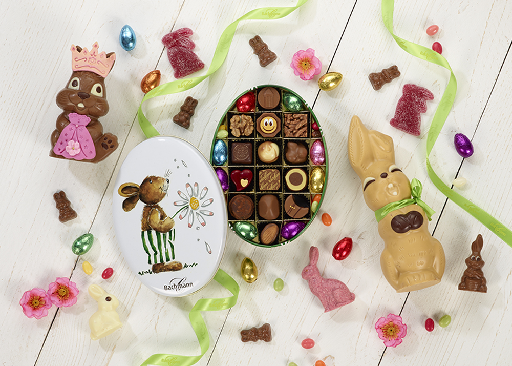 Praline-Eier und Dosen