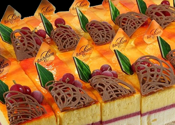 Cake slices