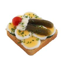 Canapé Ei & Gurke