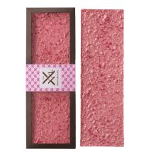 The XXL Crispy Strawberry White