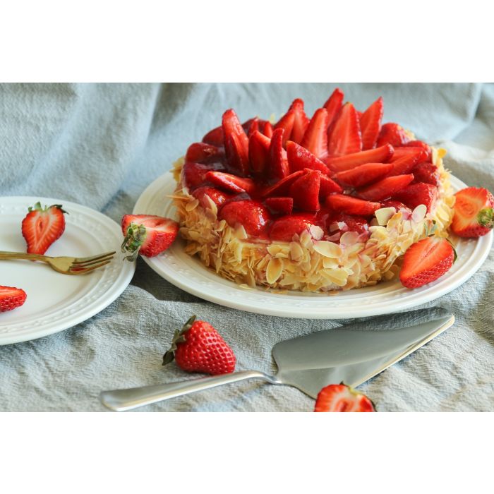 Strawberry Biscuit 6 persons