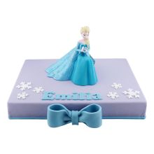 Communion Cake Elegance