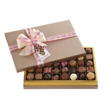 40er Serie Praline mit Logo