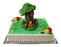 Children's Birthday Cake Winnie Pooh Tree