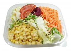 Rüebli und Mais Salat