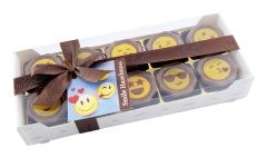 Bar of 10 Smile pralinés with logo